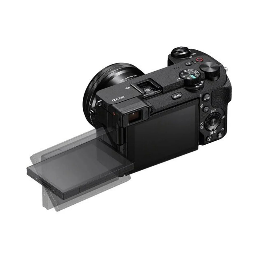 Cámara Sony ILCE-6700K / BQE38 + Lente 16-50MM II